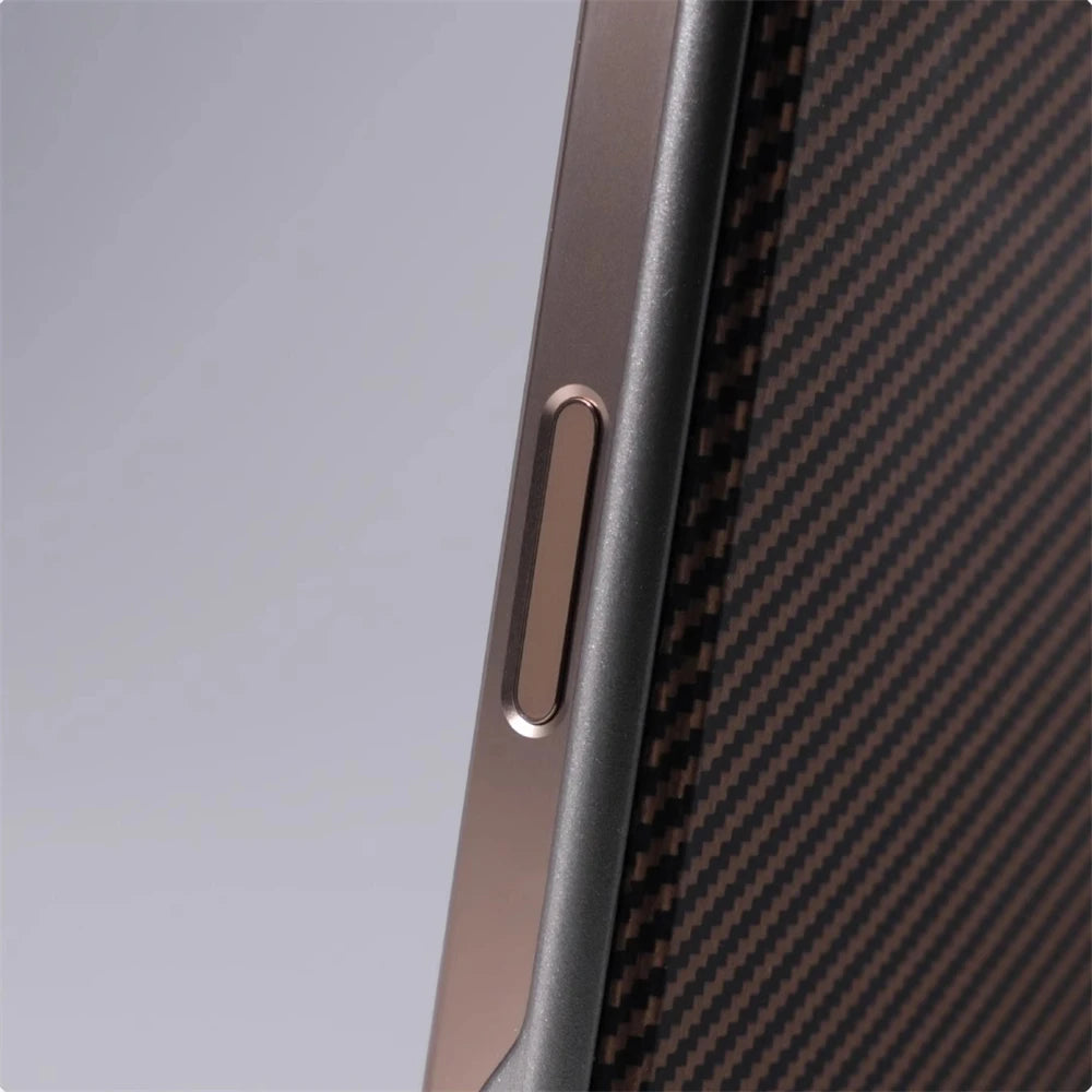 Frameless Carbon Case